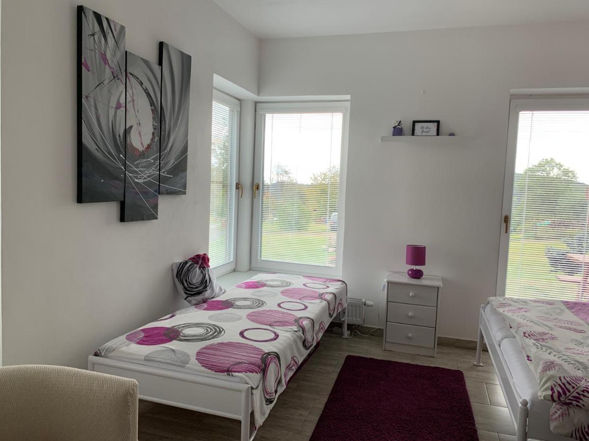 Apartmany Na Rozcesti Lomnice nad Popelkou エクステリア 写真