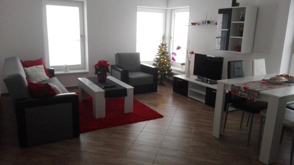 Apartmany Na Rozcesti Lomnice nad Popelkou エクステリア 写真