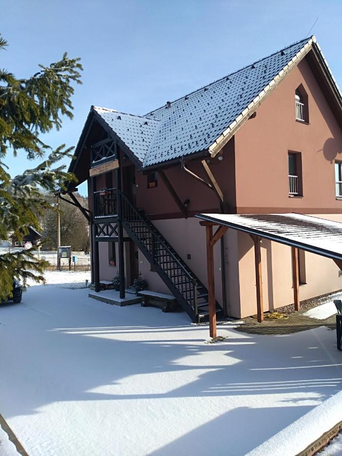 Apartmany Na Rozcesti Lomnice nad Popelkou エクステリア 写真